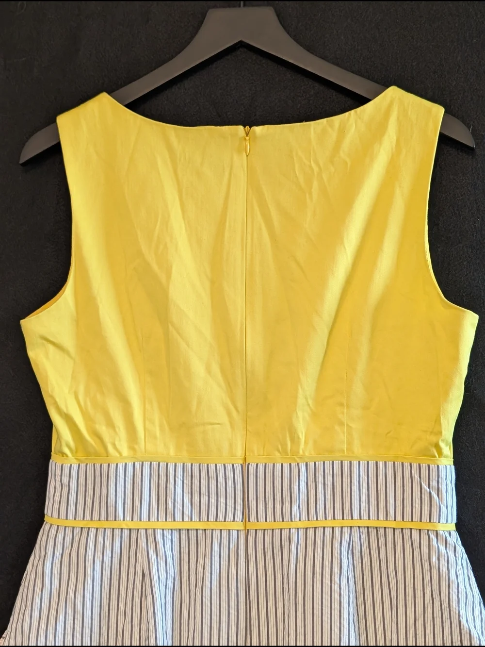 ALYX Limited Sleeveless Sheath Dress Sz 12 Yellow Seersucker Stripes Retro Look - Picture 6 of 7